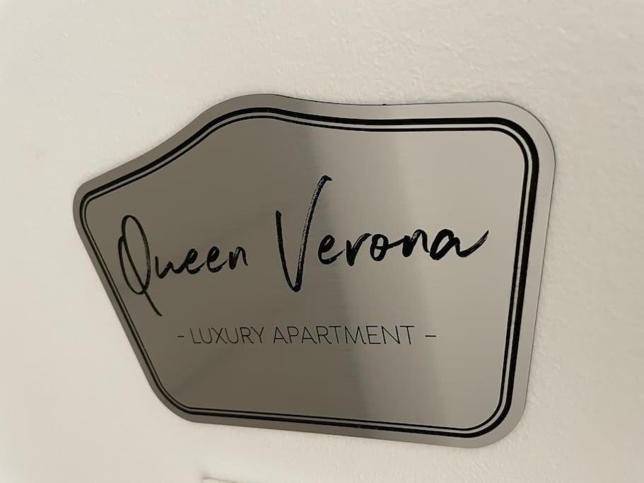 Queen Verona Luxury Apartment المظهر الخارجي الصورة