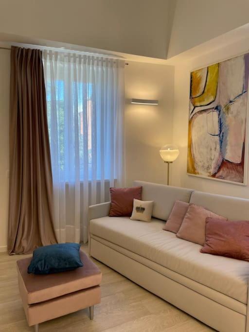 Queen Verona Luxury Apartment المظهر الخارجي الصورة